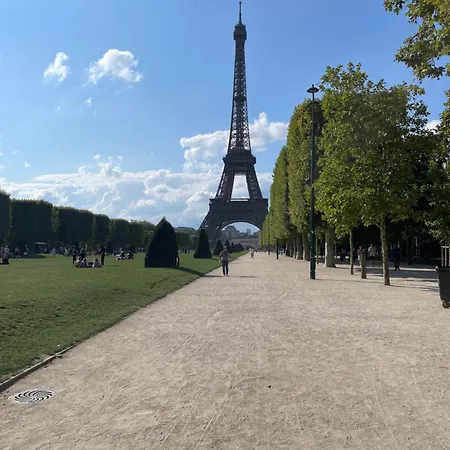 Superbe 3br Champ De Mars *